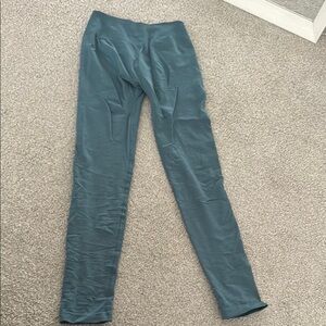 Alphalete Amplify Leggings